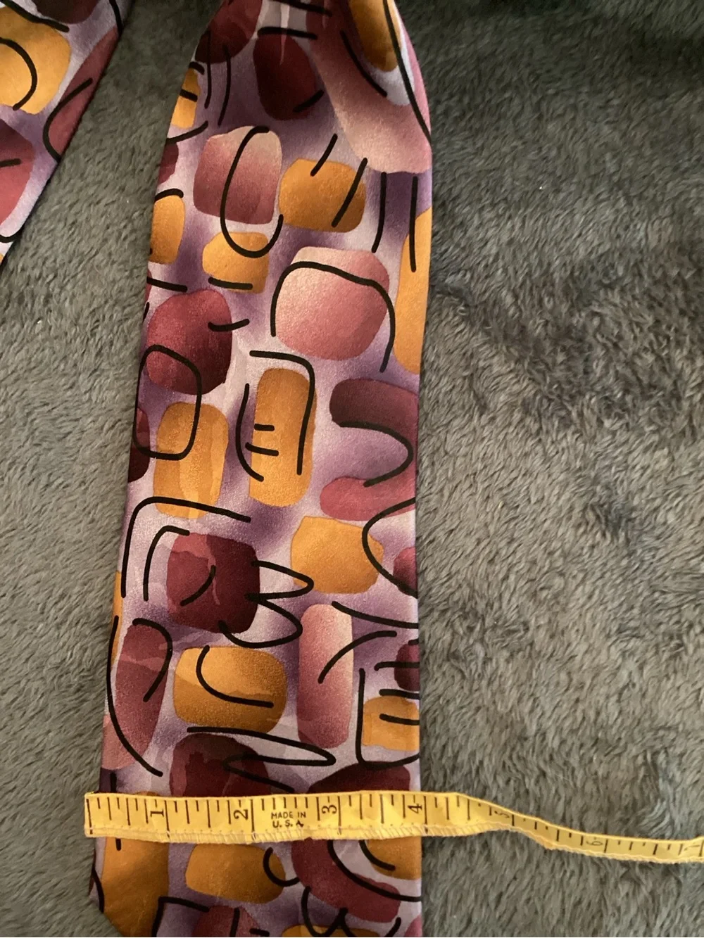 J. Garcia Men’s Silk Tie with Abstract Print Tie in Purple, Yellow, Pink